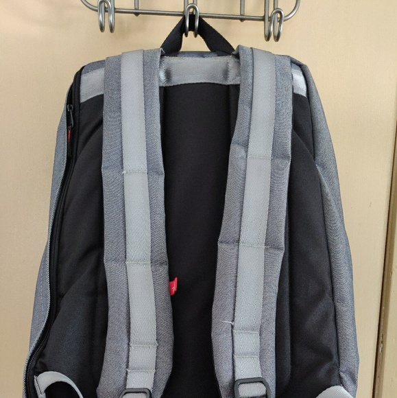 Shrine duality daypack backpack - Picture 3 of 8